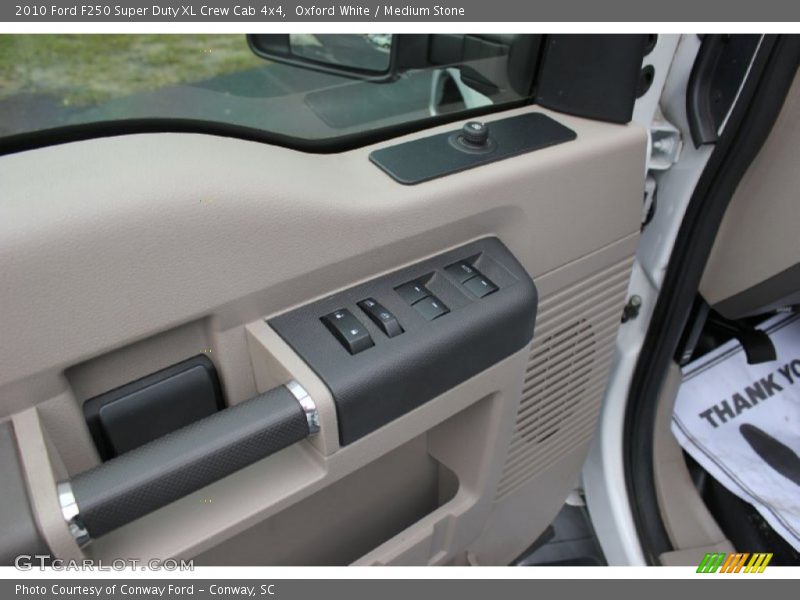 Oxford White / Medium Stone 2010 Ford F250 Super Duty XL Crew Cab 4x4
