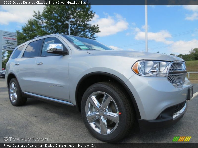 Front 3/4 View of 2012 Durango Citadel