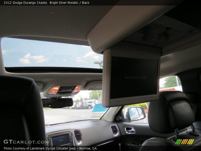 Bright Silver Metallic / Black 2012 Dodge Durango Citadel