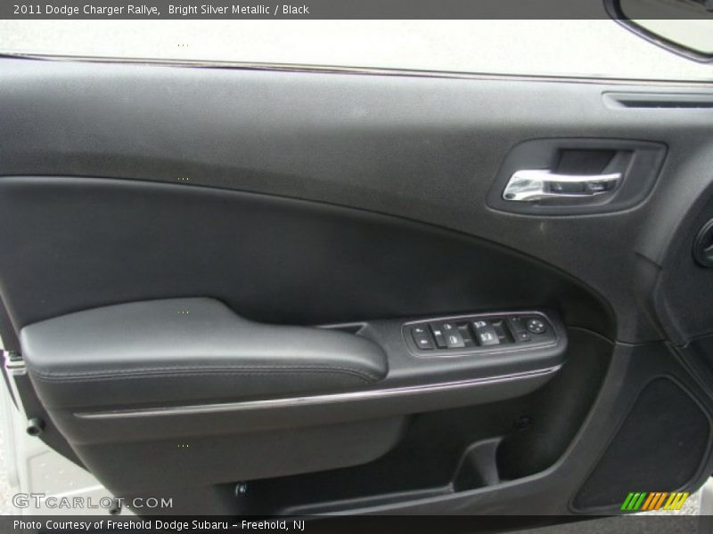 Bright Silver Metallic / Black 2011 Dodge Charger Rallye