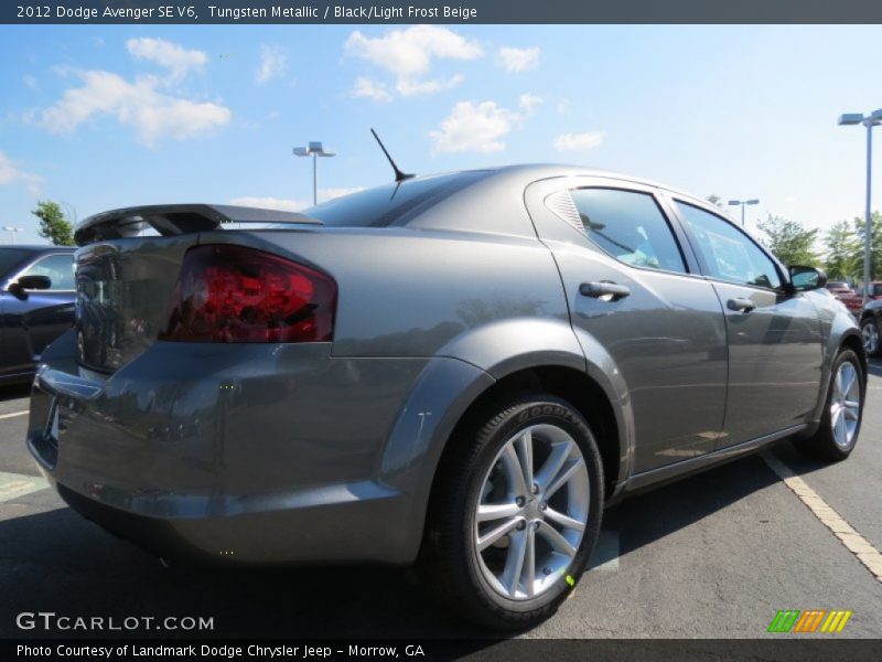 Tungsten Metallic / Black/Light Frost Beige 2012 Dodge Avenger SE V6