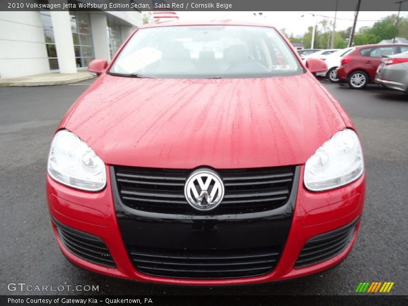 Salsa Red / Cornsilk Beige 2010 Volkswagen Jetta Wolfsburg Edition Sedan