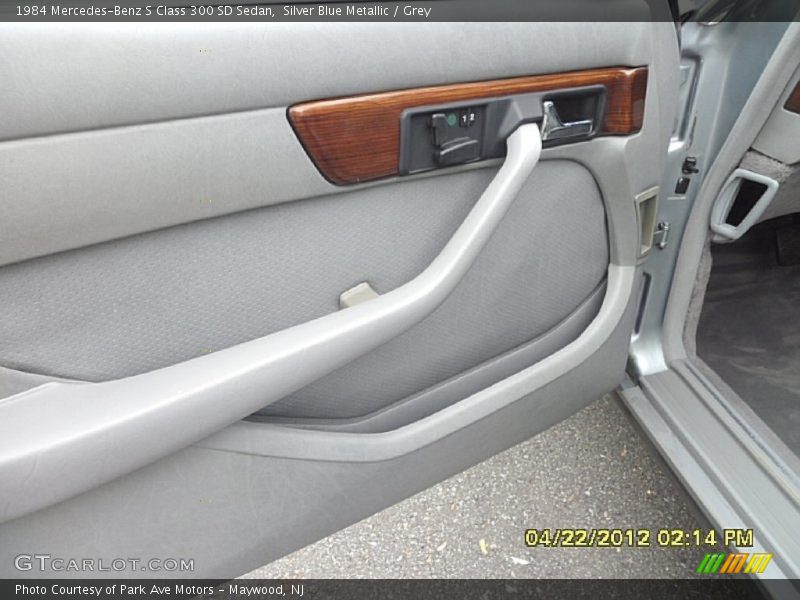 Silver Blue Metallic / Grey 1984 Mercedes-Benz S Class 300 SD Sedan