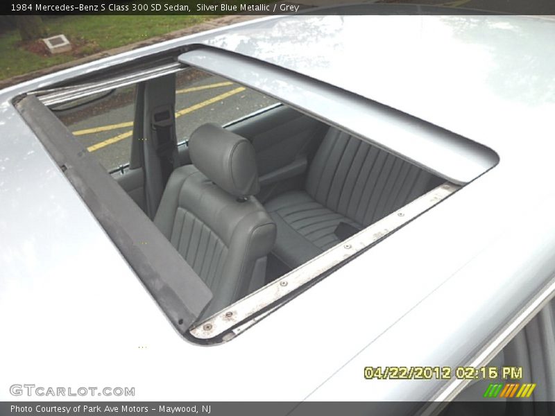 Silver Blue Metallic / Grey 1984 Mercedes-Benz S Class 300 SD Sedan