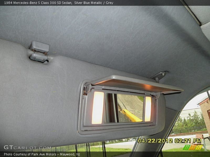 Silver Blue Metallic / Grey 1984 Mercedes-Benz S Class 300 SD Sedan