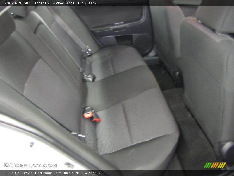 Wicked White Satin / Black 2009 Mitsubishi Lancer ES