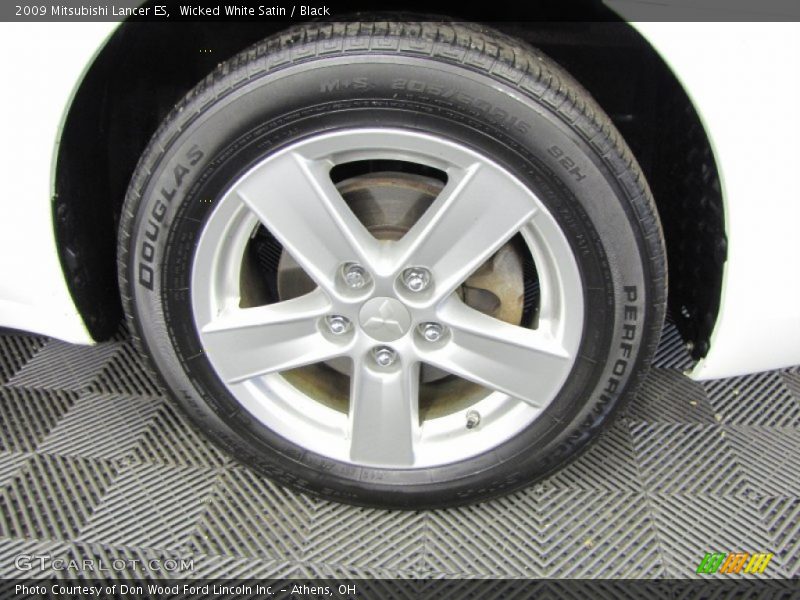 Wicked White Satin / Black 2009 Mitsubishi Lancer ES