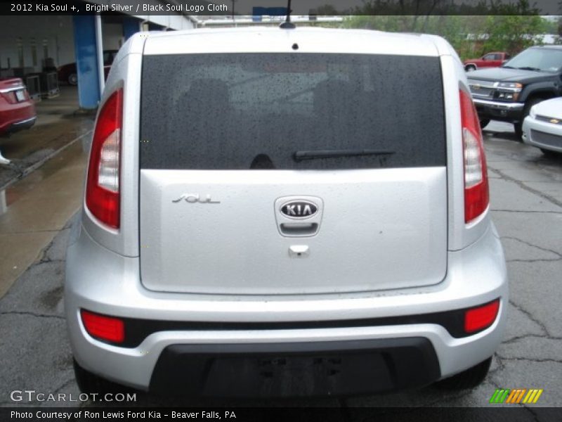 Bright Silver / Black Soul Logo Cloth 2012 Kia Soul +