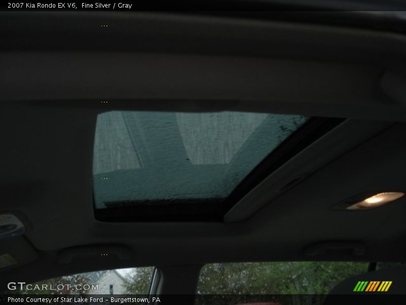 Fine Silver / Gray 2007 Kia Rondo EX V6