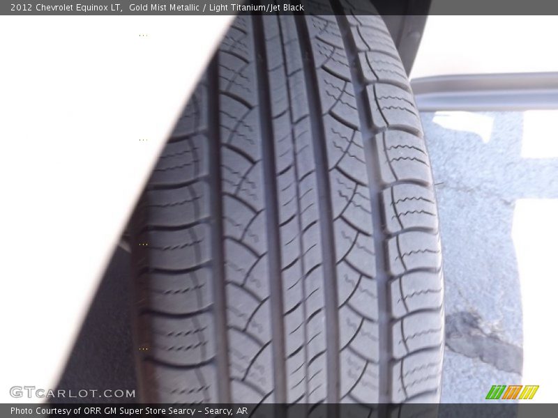 Gold Mist Metallic / Light Titanium/Jet Black 2012 Chevrolet Equinox LT