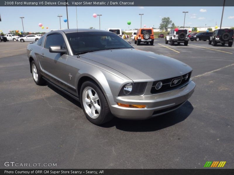 Vapor Silver Metallic / Dark Charcoal 2008 Ford Mustang V6 Deluxe Coupe