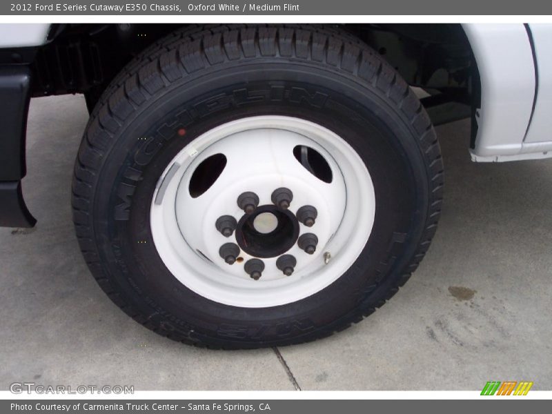 Oxford White / Medium Flint 2012 Ford E Series Cutaway E350 Chassis