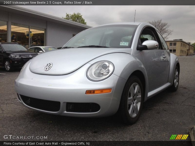 Reflex Silver / Black 2007 Volkswagen New Beetle 2.5 Coupe