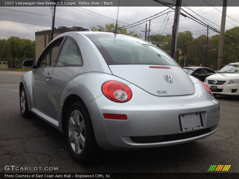 Reflex Silver / Black 2007 Volkswagen New Beetle 2.5 Coupe