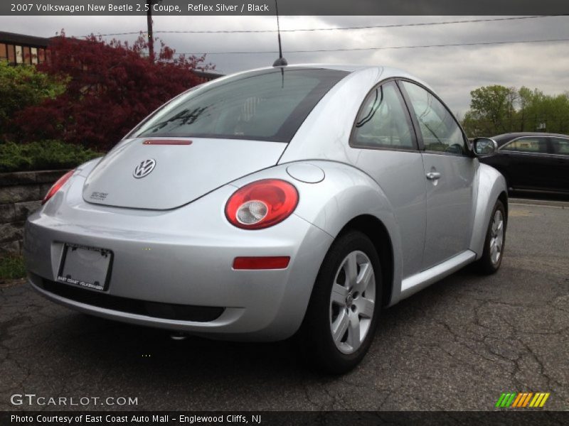 Reflex Silver / Black 2007 Volkswagen New Beetle 2.5 Coupe