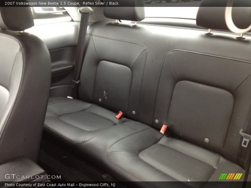 Reflex Silver / Black 2007 Volkswagen New Beetle 2.5 Coupe