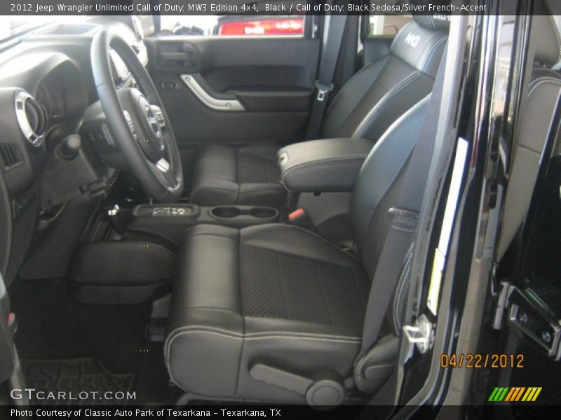 Black / Call of Duty: Black Sedosa/Silver French-Accent 2012 Jeep Wrangler Unlimited Call of Duty: MW3 Edition 4x4
