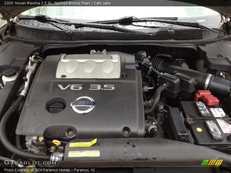 Spirited Bronze Pearl / Cafe Latte 2005 Nissan Maxima 3.5 SL