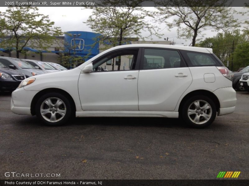 Super White / Dark Gray 2005 Toyota Matrix XR