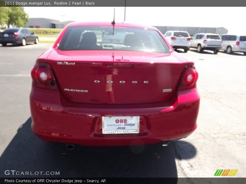Redline 2 Pearl / Black 2011 Dodge Avenger Lux
