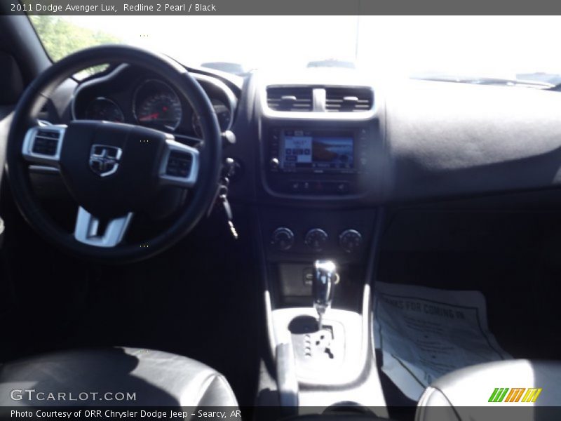 Redline 2 Pearl / Black 2011 Dodge Avenger Lux