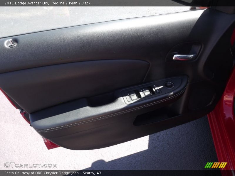 Redline 2 Pearl / Black 2011 Dodge Avenger Lux