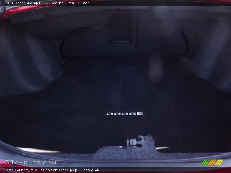 Redline 2 Pearl / Black 2011 Dodge Avenger Lux