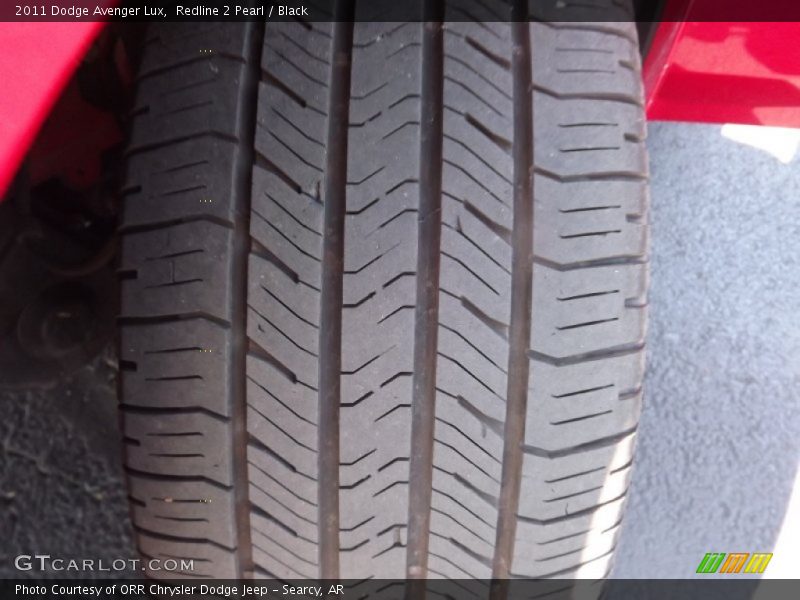 Redline 2 Pearl / Black 2011 Dodge Avenger Lux