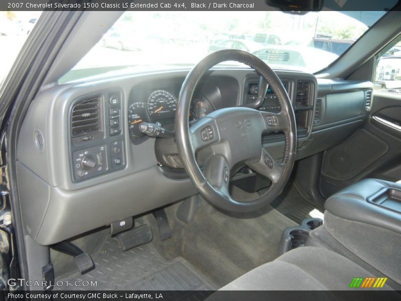 Black / Dark Charcoal 2007 Chevrolet Silverado 1500 Classic LS Extended Cab 4x4