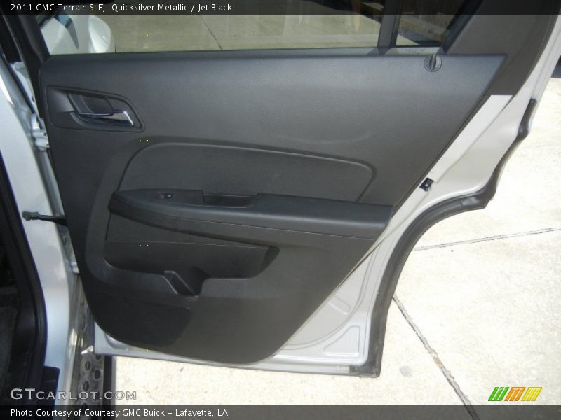 Quicksilver Metallic / Jet Black 2011 GMC Terrain SLE