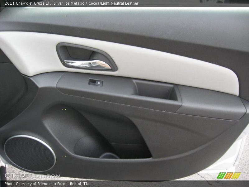 Silver Ice Metallic / Cocoa/Light Neutral Leather 2011 Chevrolet Cruze LT