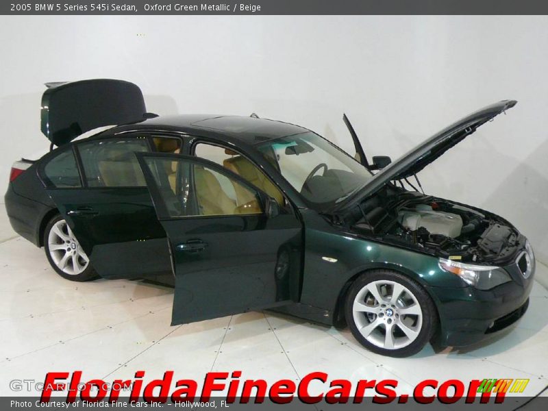 Oxford Green Metallic / Beige 2005 BMW 5 Series 545i Sedan