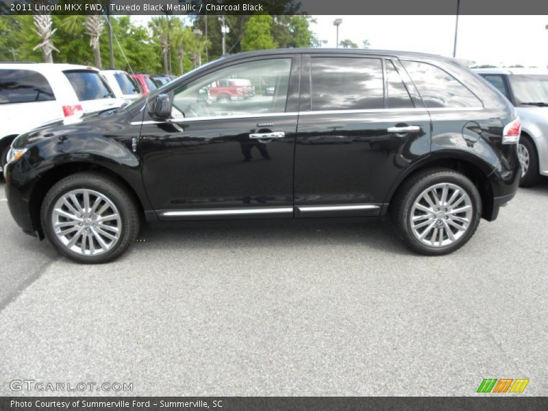 Tuxedo Black Metallic / Charcoal Black 2011 Lincoln MKX FWD