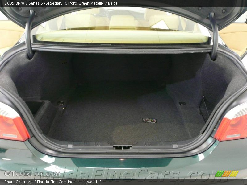 Oxford Green Metallic / Beige 2005 BMW 5 Series 545i Sedan