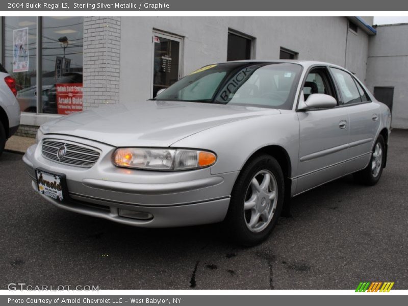 Sterling Silver Metallic / Graphite 2004 Buick Regal LS