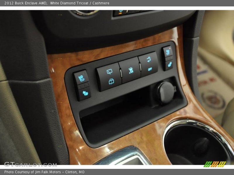 White Diamond Tricoat / Cashmere 2012 Buick Enclave AWD