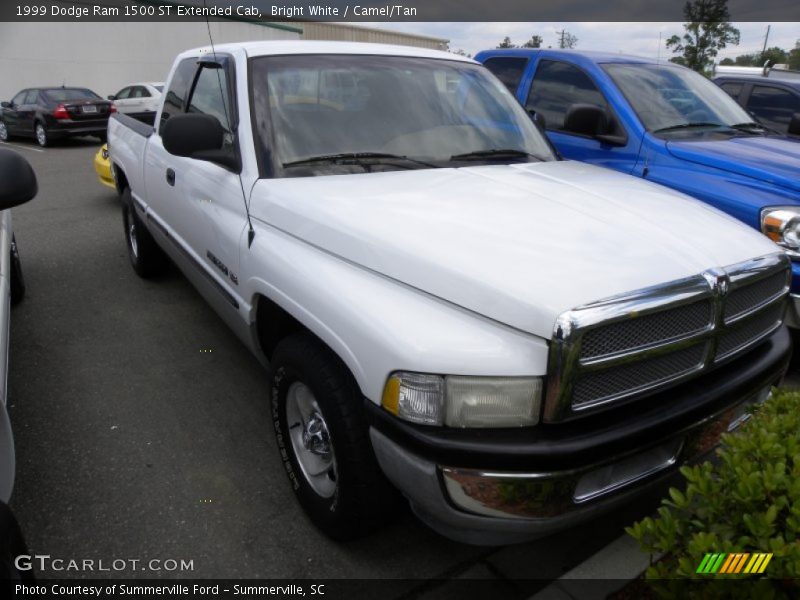 Bright White / Camel/Tan 1999 Dodge Ram 1500 ST Extended Cab