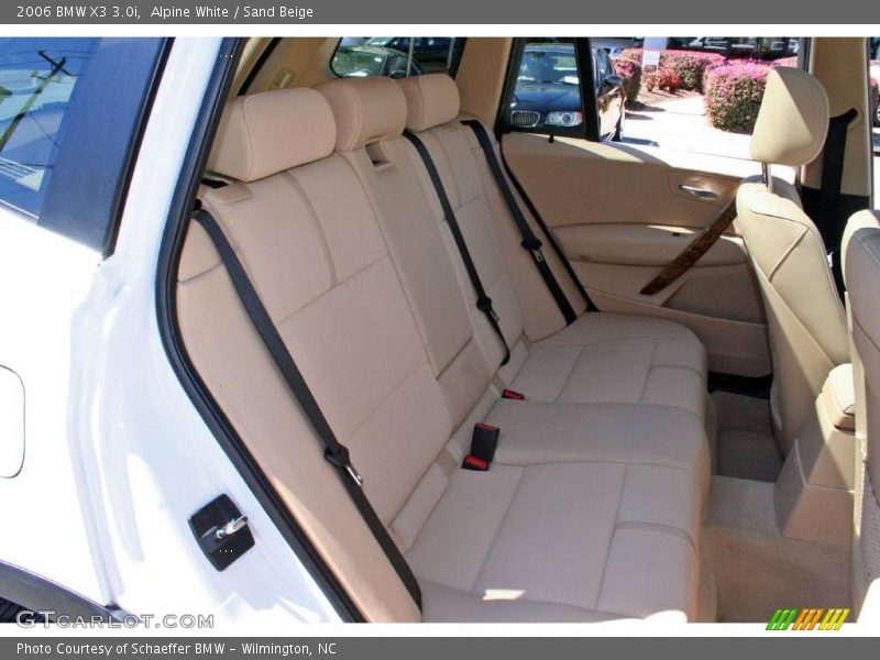 Alpine White / Sand Beige 2006 BMW X3 3.0i
