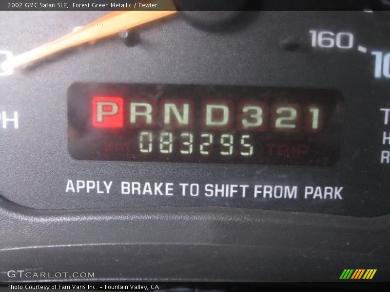 Forest Green Metallic / Pewter 2002 GMC Safari SLE