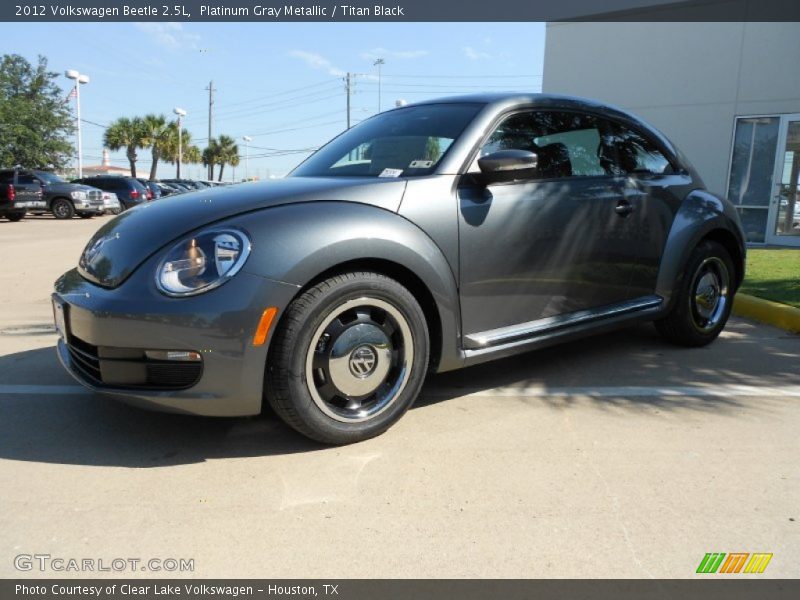 Platinum Gray Metallic / Titan Black 2012 Volkswagen Beetle 2.5L