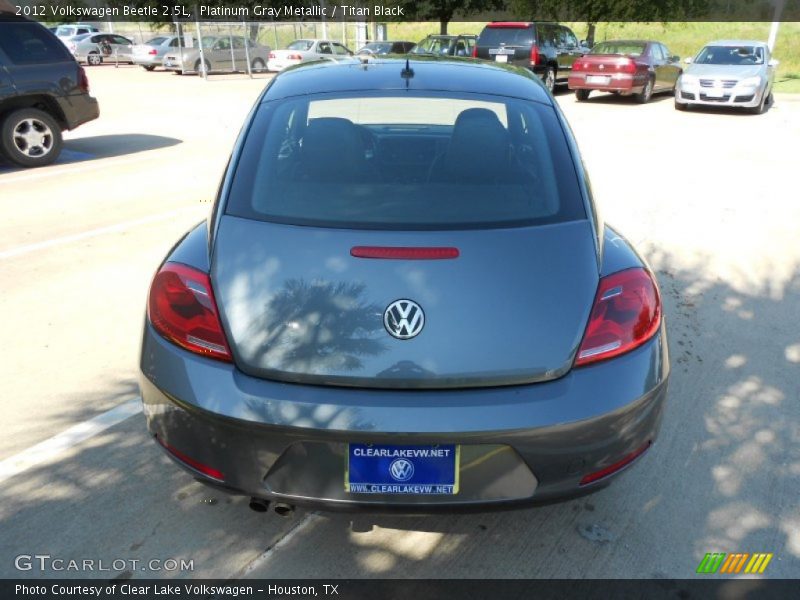 Platinum Gray Metallic / Titan Black 2012 Volkswagen Beetle 2.5L