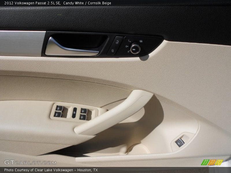 Candy White / Cornsilk Beige 2012 Volkswagen Passat 2.5L SE