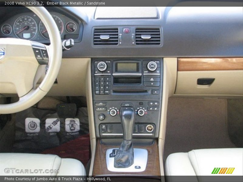 Ember Black Metallic / Sandstone 2008 Volvo XC90 3.2
