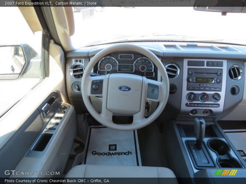 Carbon Metallic / Stone 2007 Ford Expedition XLT