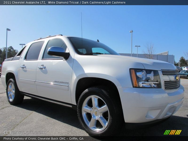White Diamond Tricoat / Dark Cashmere/Light Cashmere 2011 Chevrolet Avalanche LTZ