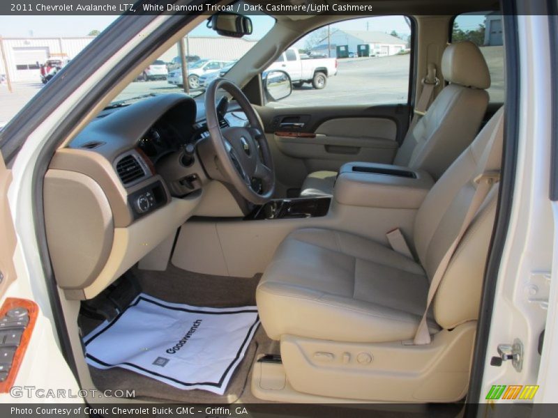 White Diamond Tricoat / Dark Cashmere/Light Cashmere 2011 Chevrolet Avalanche LTZ