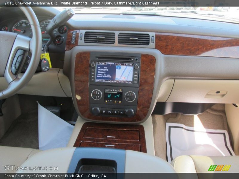 White Diamond Tricoat / Dark Cashmere/Light Cashmere 2011 Chevrolet Avalanche LTZ