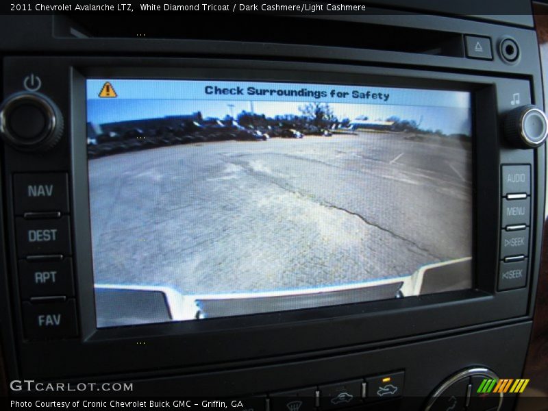White Diamond Tricoat / Dark Cashmere/Light Cashmere 2011 Chevrolet Avalanche LTZ