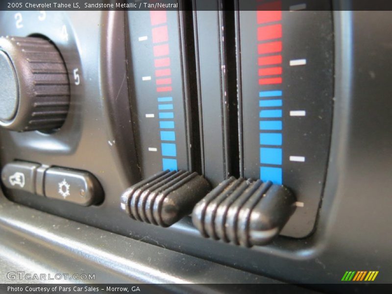 Sandstone Metallic / Tan/Neutral 2005 Chevrolet Tahoe LS