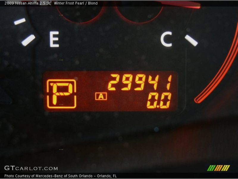 Winter Frost Pearl / Blond 2009 Nissan Altima 2.5 SL